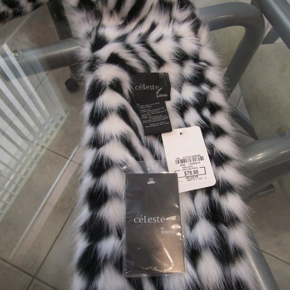 Women's Wrap - Picture 4 of 4